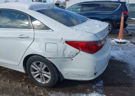 2013 Hyundai Sonata Gls из США, поврежденный, VIN 5NPEB4AC1DH804316